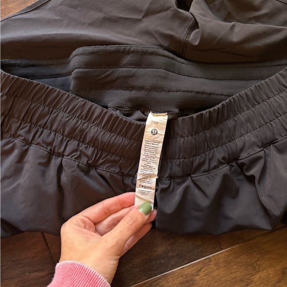 lululemon Track that High 5” Black Athletic Shorts - Picture 2 of 3